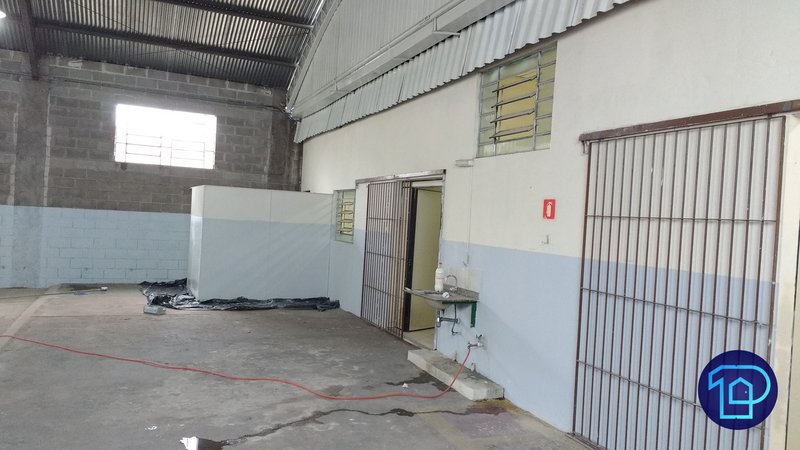 GALPÃO INDUSTRIAL PARA LOCAÇÃO Estrada Imperador São José dos Campos - 