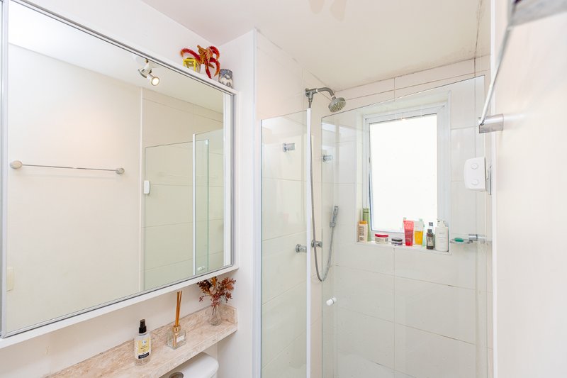 Apartamento 45m² na Bela Vista 1 dorm 1 suíte 1 vaga Rua Carlos Sampaio São Paulo - 