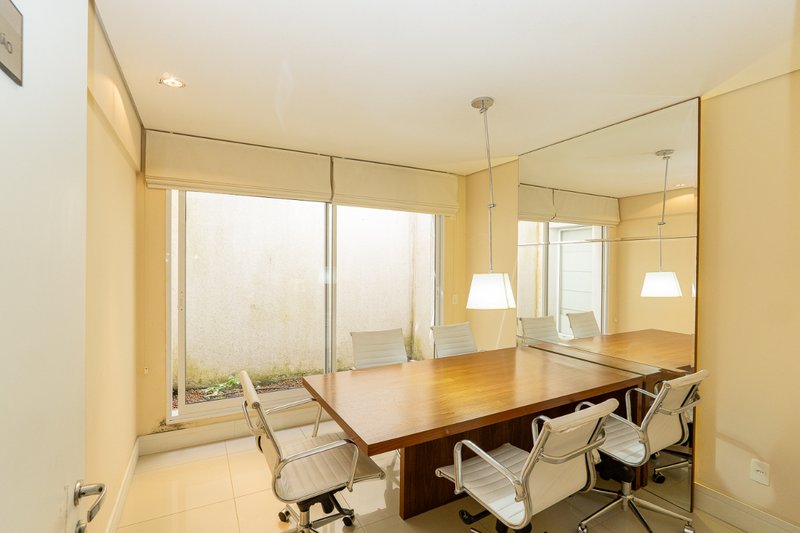 Apartamento 45m² na Bela Vista 1 dorm 1 suíte 1 vaga Rua Carlos Sampaio São Paulo - 
