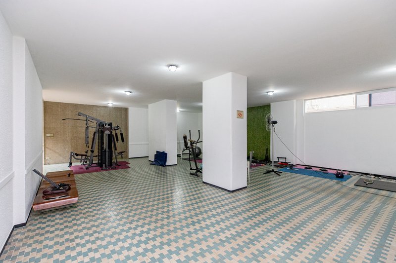 Apartamento 128m² em Moema 3 dorm 1 vaga Alameda dos Arapanés São Paulo - 