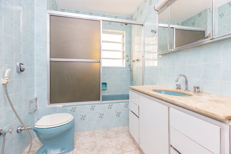 Apartamento 128m² em Moema 3 dorm 1 vaga Alameda dos Arapanés São Paulo - 