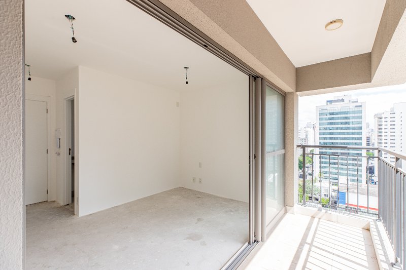 Studio 25m² em Moema Alameda Iraé São Paulo - 