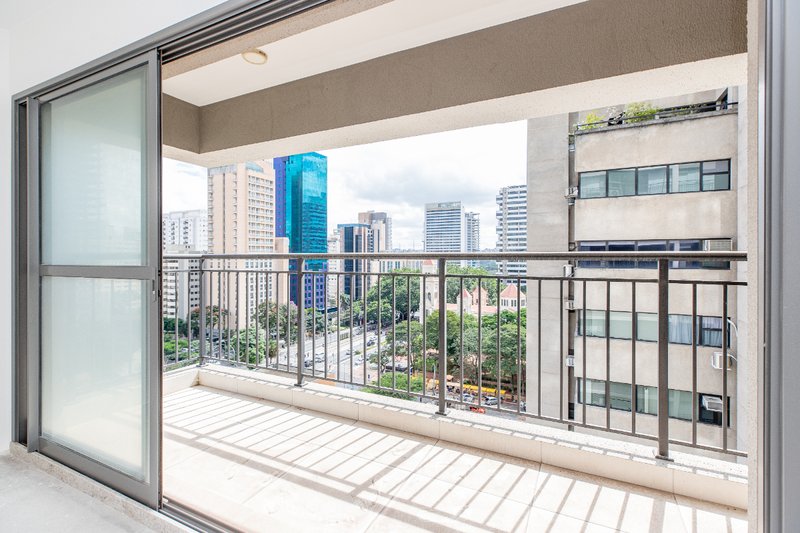 Studio 25m² em Moema Alameda Iraé São Paulo - 