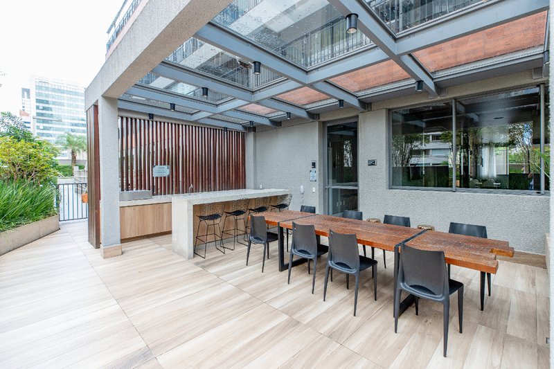Studio 25m² em Moema Alameda Iraé São Paulo - 