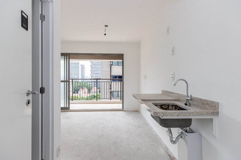 Studio 25m² em Moema Alameda Iraé São Paulo - 