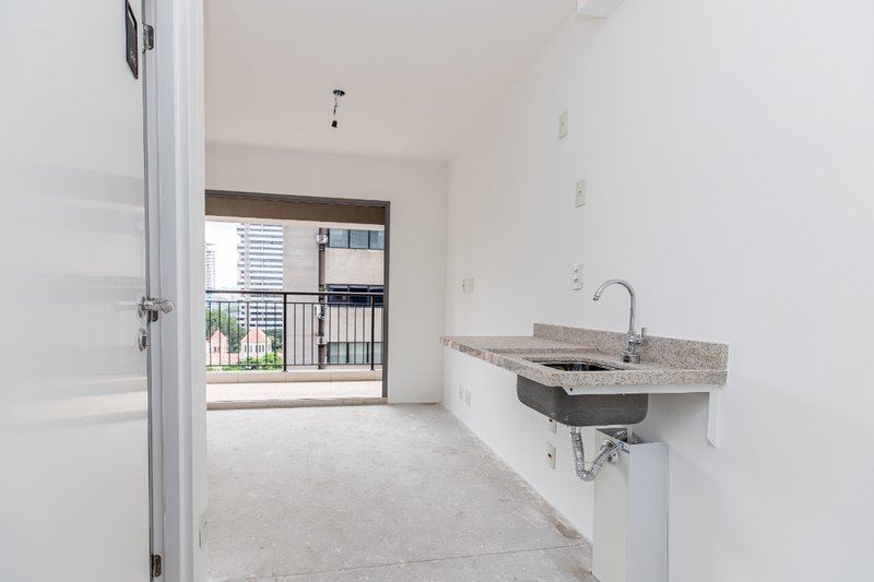 Studio 25m² em Moema Alameda Iraé São Paulo - 