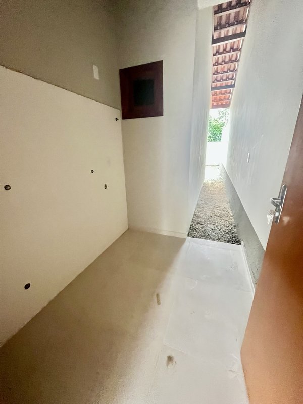 CASA COM 2 DORMITÓRIOS EM DOM JOAQUIM - Brusque - 