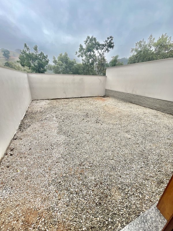 CASA COM 2 DORMITÓRIOS EM DOM JOAQUIM - Brusque - 
