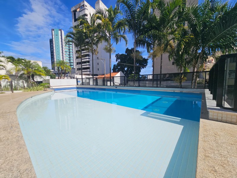 APARTAMENTO 3 QUARTOS SUÍTE VARANDA LAVABO PISCINA ACADEMIA 2 GARAGENS À VENDA NA GRAÇA! Rua Manoel Barreto Salvador - 