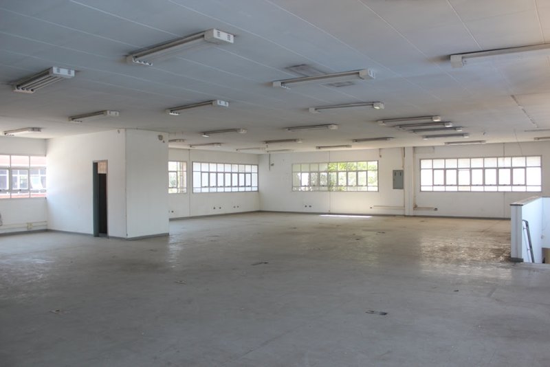 Galpão para locação em Osasco – 2.830m² com escritórios – Próximo à Estação CPTM! - São Paulo - 