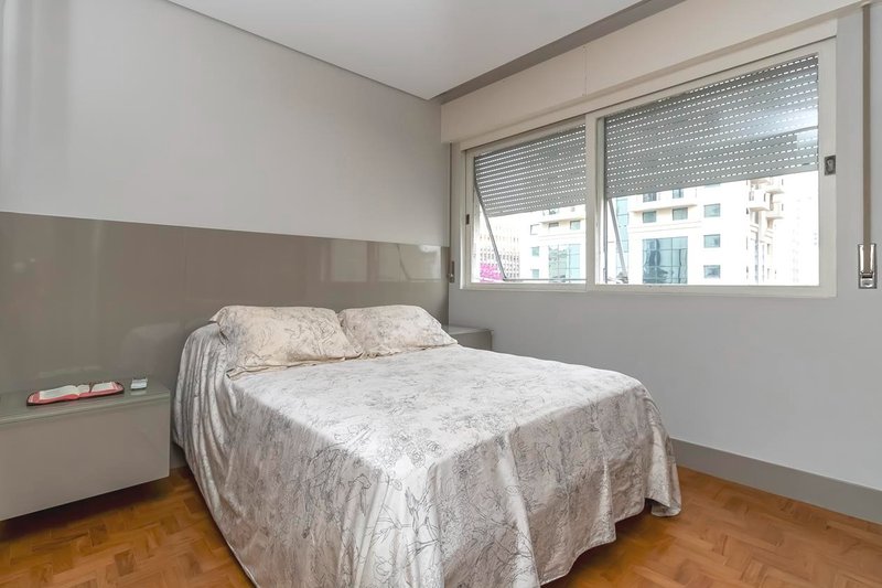 Apartamento 220m² em Higienópolis 3 dorm 2 suítes 1 vaga Rua Maranhão São Paulo - 