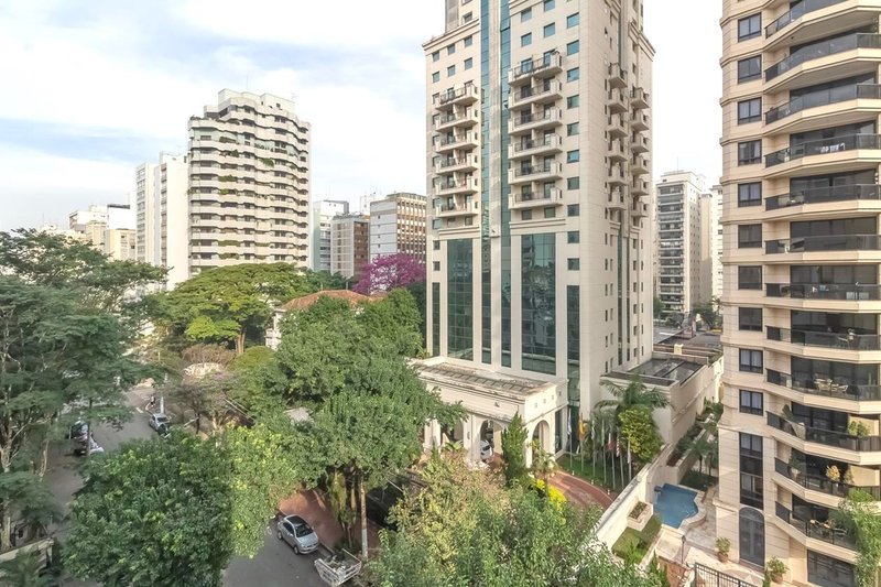 Apartamento 220m² em Higienópolis 3 dorm 2 suítes 1 vaga Rua Maranhão São Paulo - 