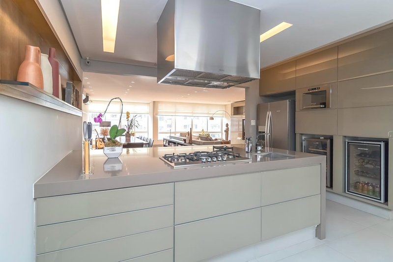 Apartamento 220m² em Higienópolis 3 dorm 2 suítes 1 vaga Rua Maranhão São Paulo - 