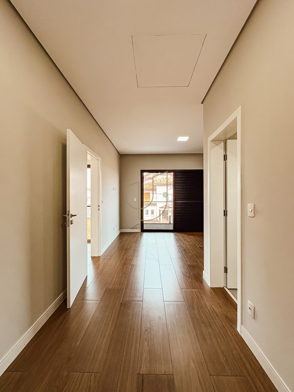 Casa com 3 Suítes no Reserva Rudá Avenida Robson Custódio Machado São José dos Campos - 