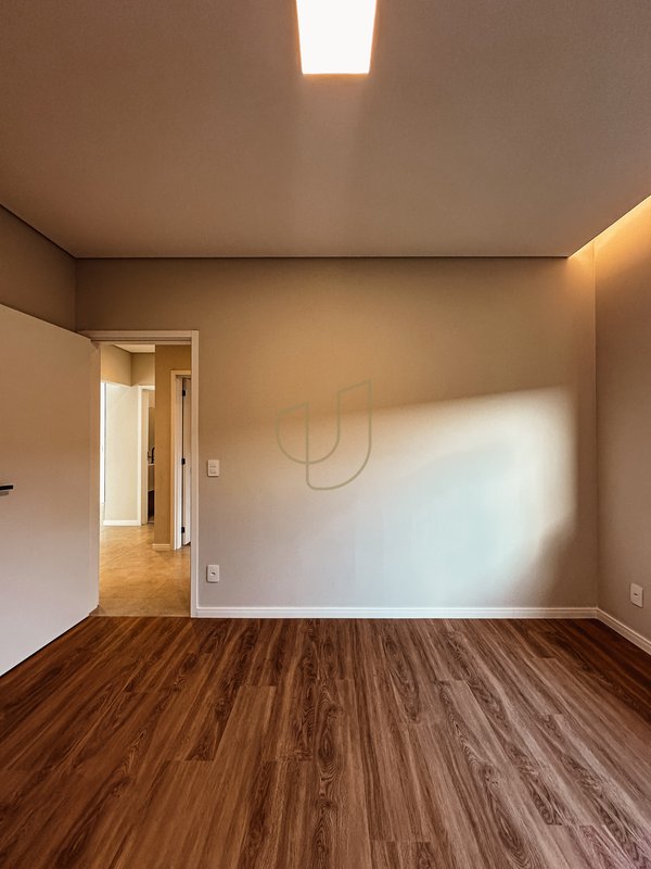 Casa Térrea com 3 Dormitórios no Reserva Aruanã Avenida Robson Custódio Machado São José dos Campos - 