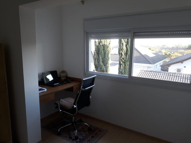 Casa mobiliada em condomínio de luxo Avenida Yojiro Takaoka Santana de Parnaíba - 