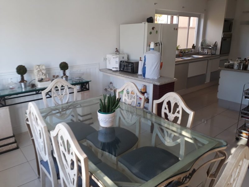 Casa mobiliada em condomínio de luxo Avenida Yojiro Takaoka Santana de Parnaíba - 