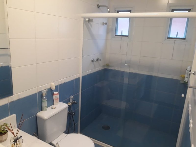 Casa mobiliada em condomínio de luxo Avenida Yojiro Takaoka Santana de Parnaíba - 