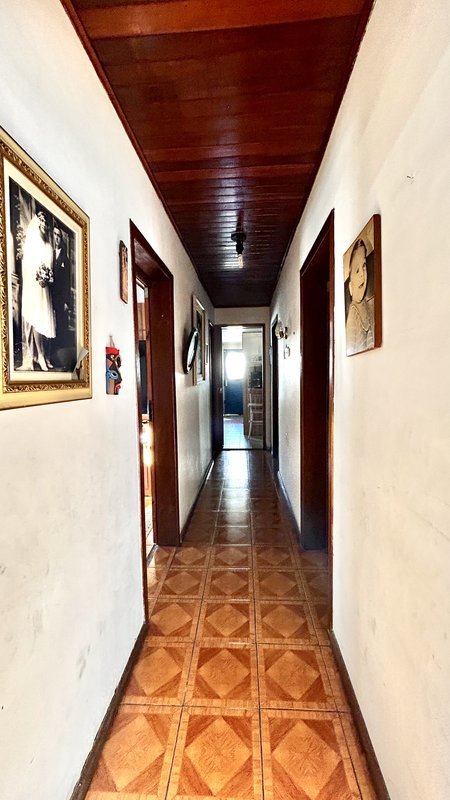 R$ 470.000 - CASA DE ALVENARIA - 150M2 - 3 DORM - SUÍTE - ESCRITÓRIO - 5 VAGAS Rua Padre João Batista Reus Porto Alegre - 
