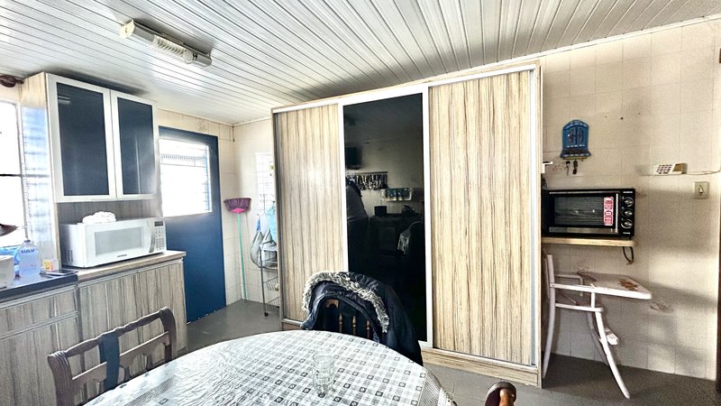 R$ 470.000 - CASA DE ALVENARIA - 150M2 - 3 DORM - SUÍTE - ESCRITÓRIO - 5 VAGAS Rua Padre João Batista Reus Porto Alegre - 