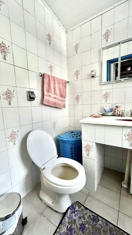 R$ 470.000 - CASA DE ALVENARIA - 150M2 - 3 DORM - SUÍTE - ESCRITÓRIO - 5 VAGAS Rua Padre João Batista Reus Porto Alegre - 