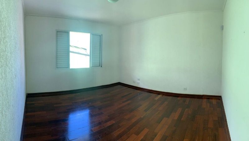 Sobrado na Vila Anastácio 250m² 3 dorm 4 vagas Rua Bartolomeu Paes São Paulo - 