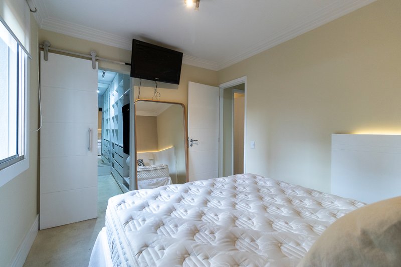 Apartamento 66m² na Vila Olímpia 2 dorm 1 vaga Rua Doutor Ivo Define Frasca São Paulo - 