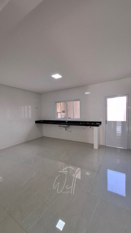 Sobrado novo no Jardim Independência 180m2 - 03 suítes - 04 vagas - São Bernardo do Campo - 