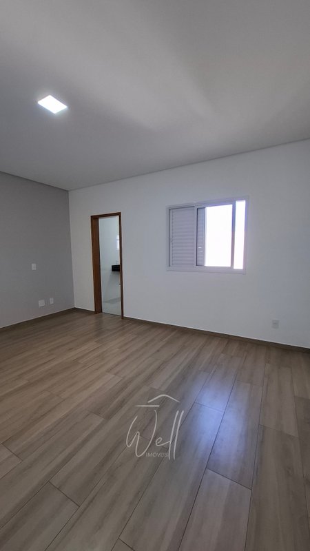 Sobrado novo no Jardim Independência 180m2 - 03 suítes - 04 vagas - São Bernardo do Campo - 