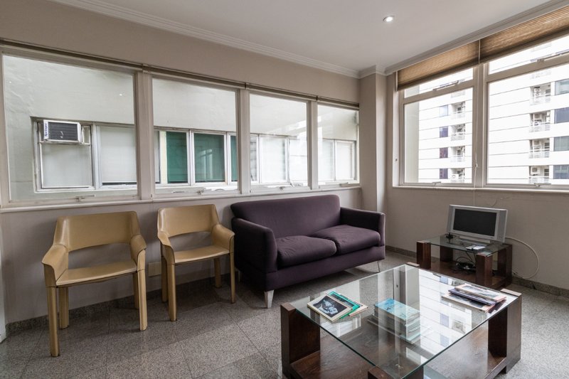 Conjunto Comercial 103m² na Vila Nova Conceição Rua Afonso Braz São Paulo - 