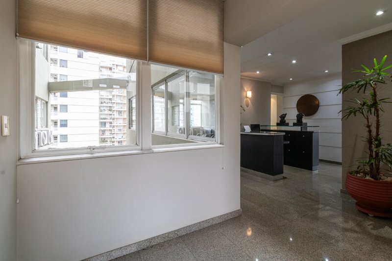 Conjunto Comercial 103m² na Vila Nova Conceição Rua Afonso Braz São Paulo - 