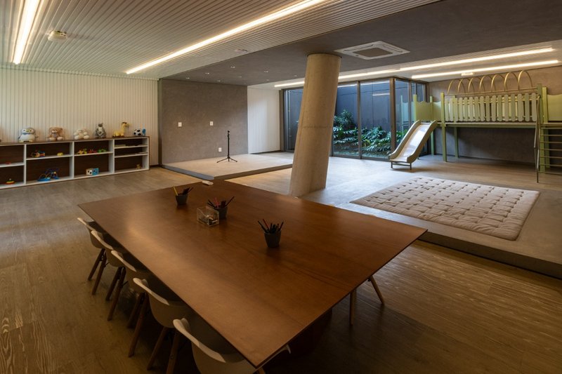 Apartamento na Cidade Jardim com 84m² 1 suíte 1 vaga Rua Itapé-acu São Paulo - 