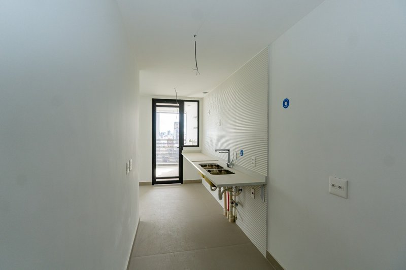 Apartamento 163m² em Pinheiros 3 suítes 2 vagas Rua João Moura São Paulo - 
