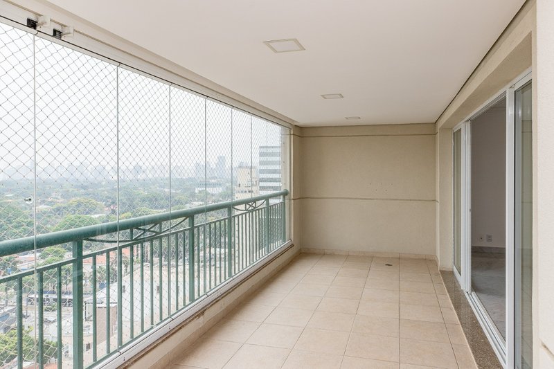 Apartamento 190m² no Jd Paulista 3 suítes 4 vagas Rua Pamplona São Paulo - 