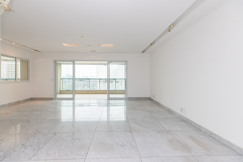 Apartamento 190m² no Jd Paulista 3 suítes 4 vagas Rua Pamplona São Paulo - 