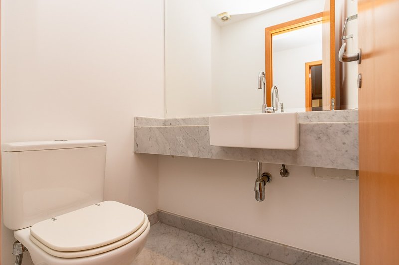 Apartamento 190m² no Jd Paulista 3 suítes 4 vagas Rua Pamplona São Paulo - 