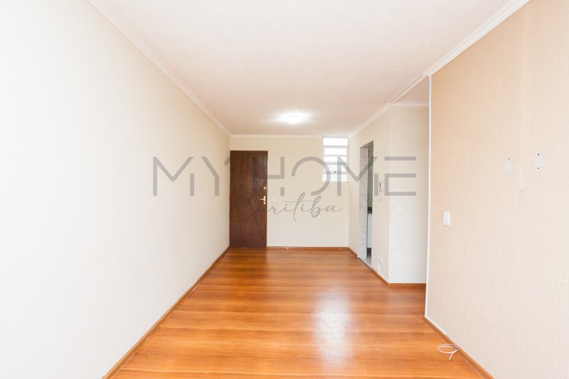 APARTAMENTO À VENDA NO NOVO MUNDO COM 3 QUARTOS - 1 VAGA DE GARAGEM COBERTA Rua Doutor José Palú Curitiba - 