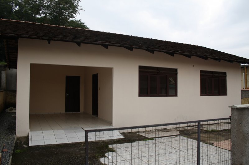 Casa no Padre Martinho - Timbó - 