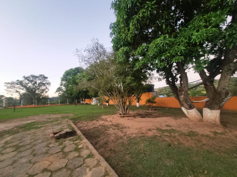 Chacara à VENDA, 1300m², Dorm. 1 Suíte - Energia Solar - R$ 498.000 - Araçoiaba da Serra Estrada de Aparecida Araçoiaba da Serra - 