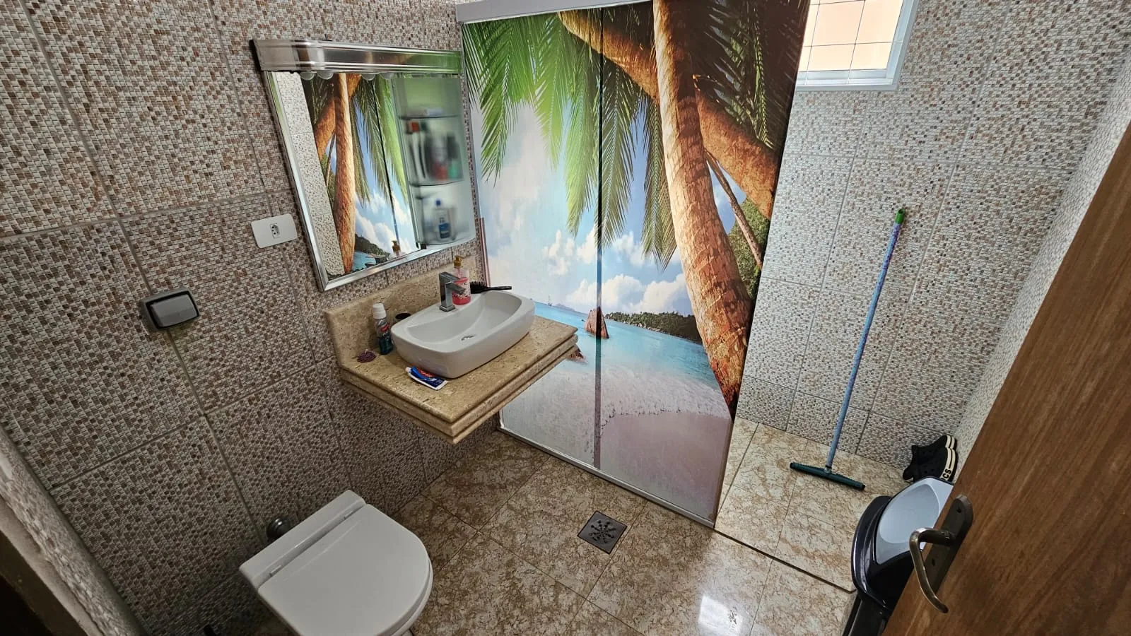 Chacara &agrave; VENDA, 1300m - 3 Dorm. 1 Su&iacute;te - Energia Solar - R$ 430.000 - Ara&ccedil;oiaba da Serra Estrada de Aparecida Araçoiaba da Serra - 