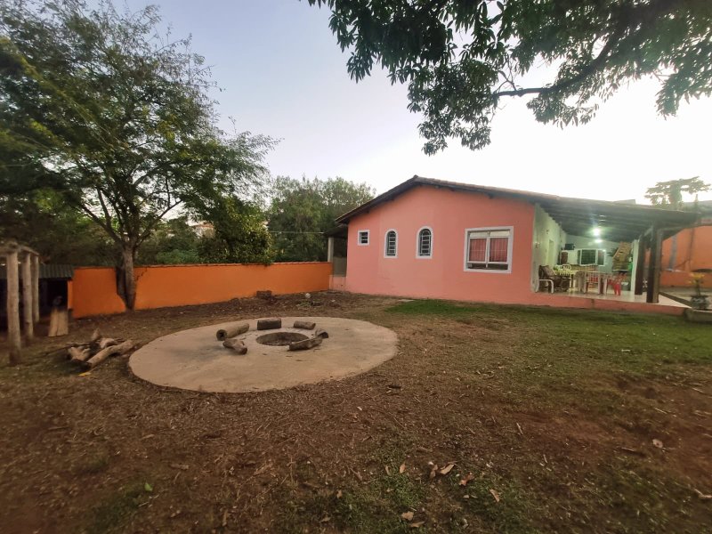 Chacara à VENDA, 1300m², Dorm. 1 Suíte - Energia Solar - R$ 498.000 - Araçoiaba da Serra Estrada de Aparecida Araçoiaba da Serra - 