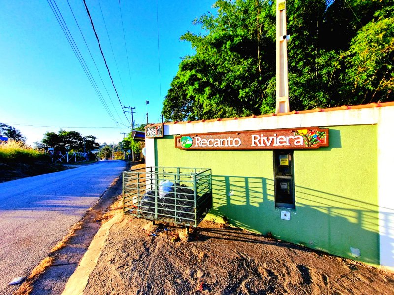 Chacara à VENDA, 1300m², Dorm. 1 Suíte - Energia Solar - R$ 498.000 - Araçoiaba da Serra Estrada de Aparecida Araçoiaba da Serra - 