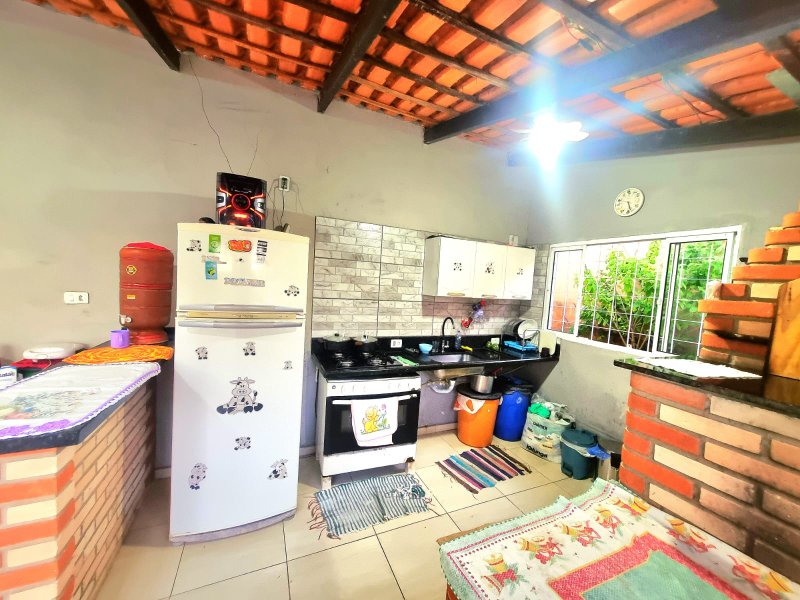 Chacara à VENDA, 1300m², Dorm. 1 Suíte - Energia Solar - R$ 498.000 - Araçoiaba da Serra Estrada de Aparecida Araçoiaba da Serra - 