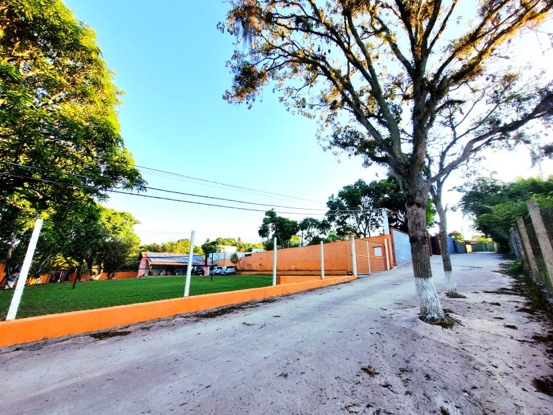 Chacara à VENDA, 1300m², Dorm. 1 Suíte - Energia Solar - R$ 498.000 - Araçoiaba da Serra Estrada de Aparecida Araçoiaba da Serra - 