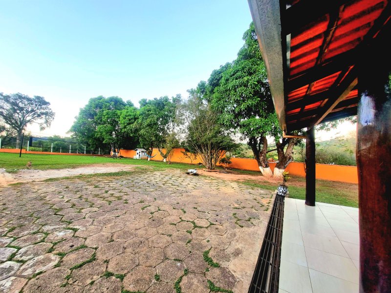 Chacara à VENDA, 1300m², Dorm. 1 Suíte - Energia Solar - R$ 498.000 - Araçoiaba da Serra Estrada de Aparecida Araçoiaba da Serra - 