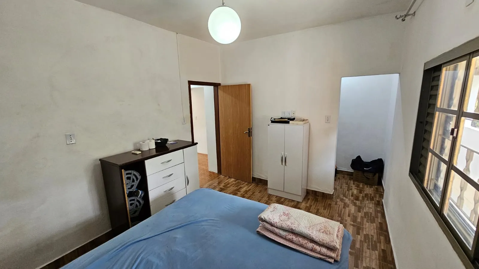 Chacara &agrave; VENDA, 1300m - 3 Dorm. 1 Su&iacute;te - Energia Solar - R$ 430.000 - Ara&ccedil;oiaba da Serra Estrada de Aparecida Araçoiaba da Serra - 
