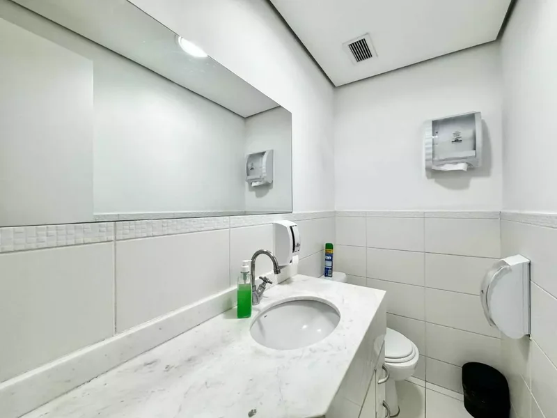 VENDE-SE CONJUNTO COMERCIAL – 135M2 – PAULISTA - 5min do metrô Alameda Ministro Rocha Azevedo São Paulo - 