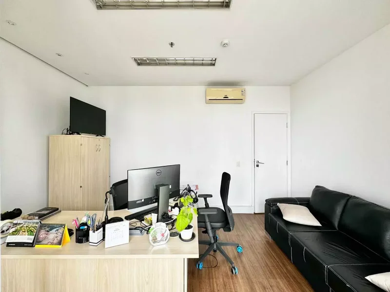 VENDE-SE CONJUNTO COMERCIAL – 135M2 – PAULISTA - 5min do metrô Alameda Ministro Rocha Azevedo São Paulo - 