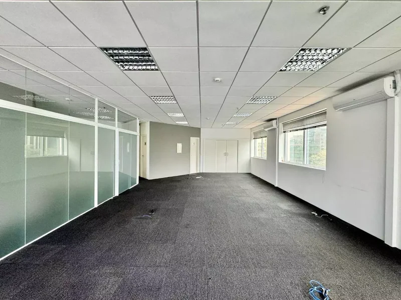 VENDE-SE CONJUNTO COMERCIAL – 135M2 – 5 VAGAS - PAULISTA Alameda Ministro Rocha Azevedo São Paulo - 