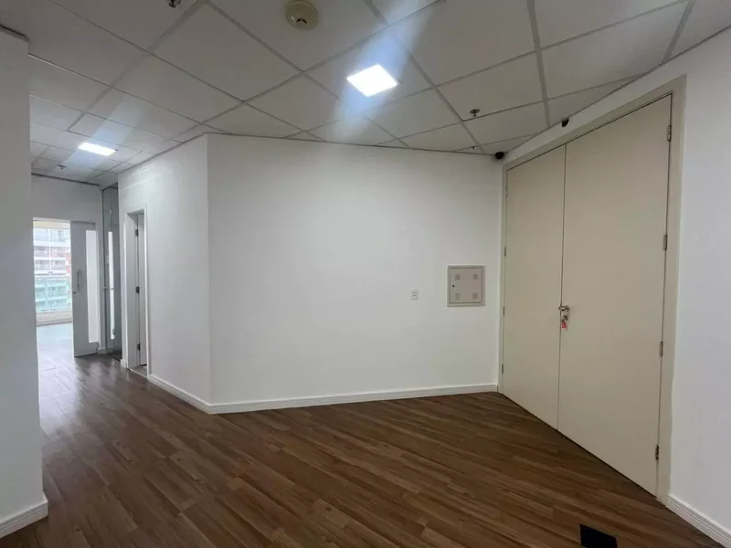 ALUGA-SE CONUNTO COMERCIAL – 135M2 – PAULISTA – 5 VAGAS Alameda Ministro Rocha Azevedo São Paulo - 